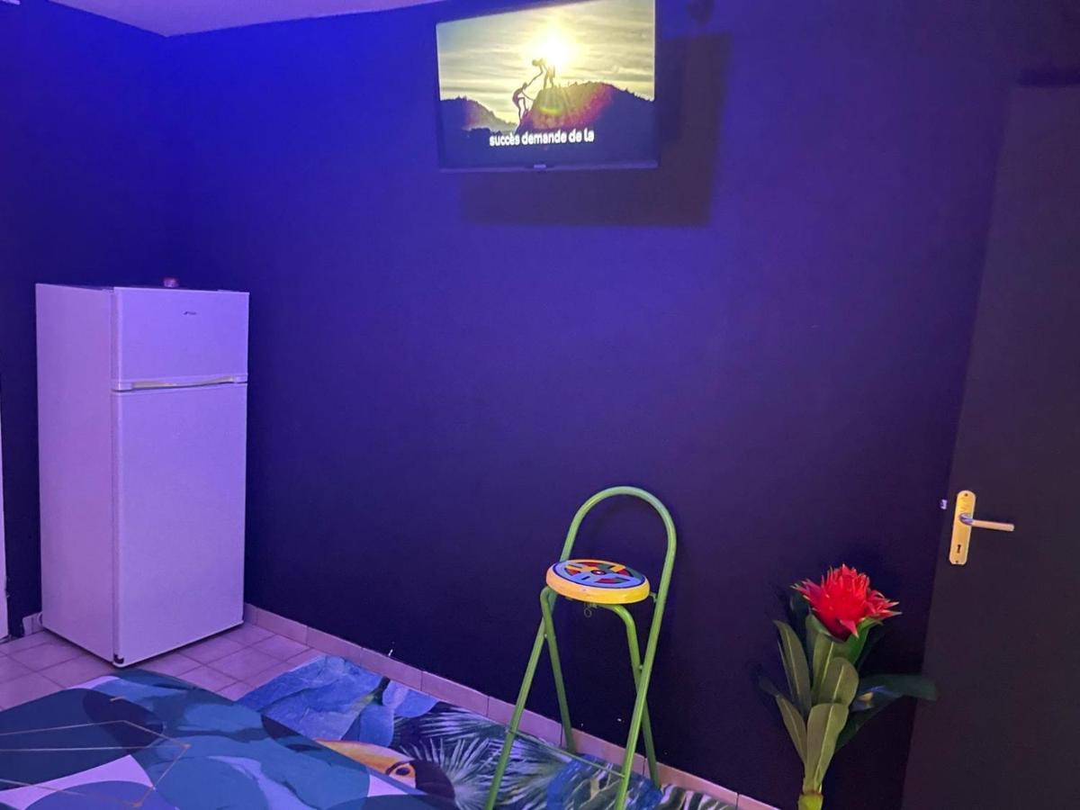 Studio Pour 2 Personnes Dans Une Villa Au Bord De Mer A Kourou Exteriör bild